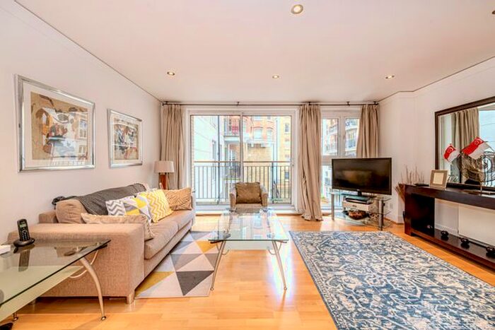 2 Bedroom Flat To Rent In Artillery Mansions, Victoria Street, Westminster, London, SW1H
