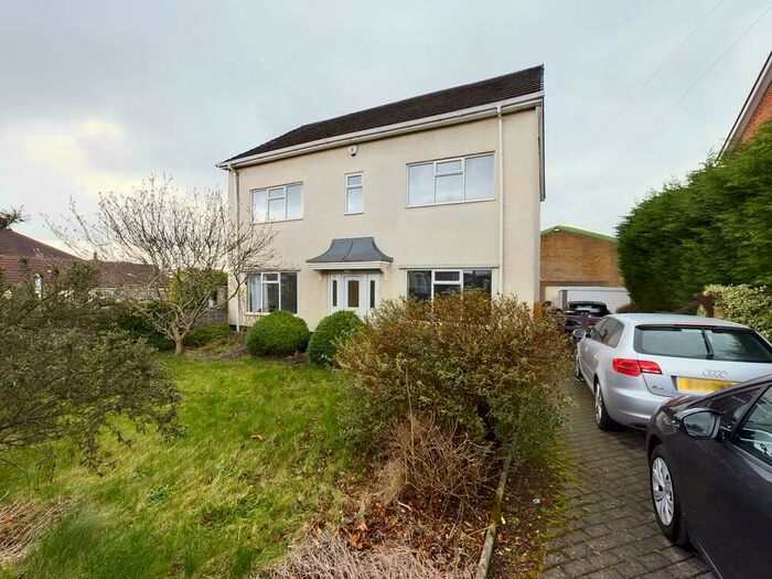 6 Bedroom Detached House To Rent In Forest Road, Sutton-in-Ashfield, NG17