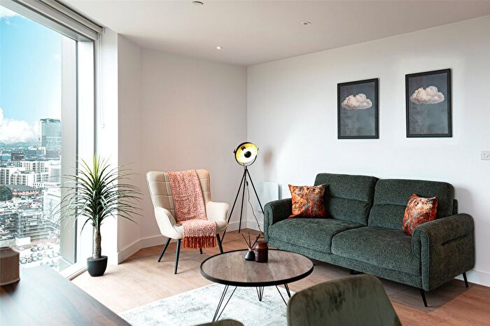 2 Bedroom Flat To Rent In Dantzic Street, Manchester, M4