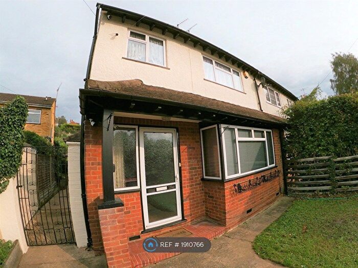 4 Bedroom Semi-Detached House To Rent In Hertingfordbury Road, Hertford, SG14