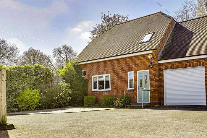 3 Bedroom Semi-Detached House For Sale In Stallibrass Mews, High Street, Barkway, SG8