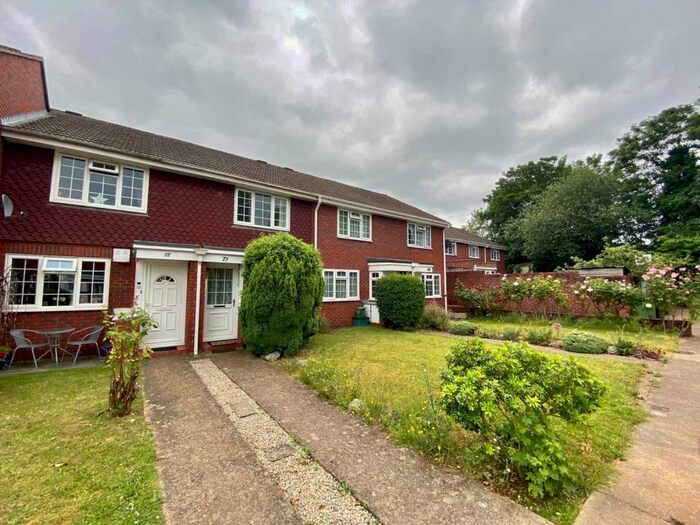 2 Bedroom Terraced House To Rent In Delaporte Close, Epsom, KT17