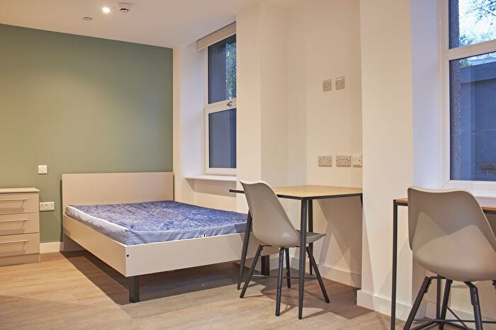 2 Bedroom Flat To Rent In Redcross Street, Bristol, BS2