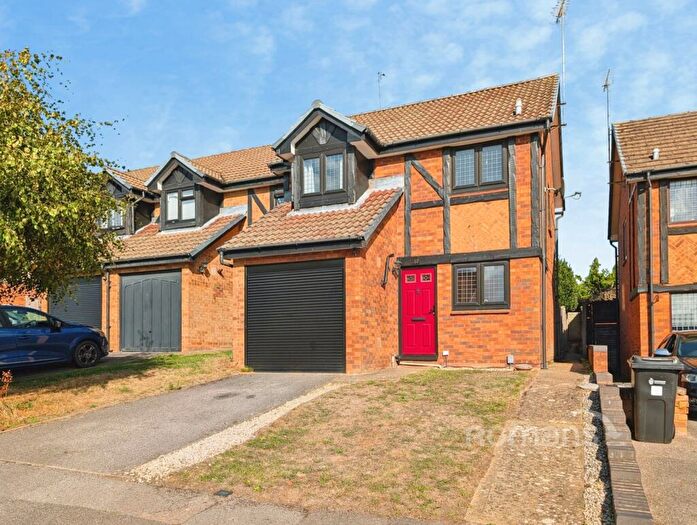 2 Bedroom Semi-Detached House For Sale In Ratby Close, Lower Earley, Reading, RG6