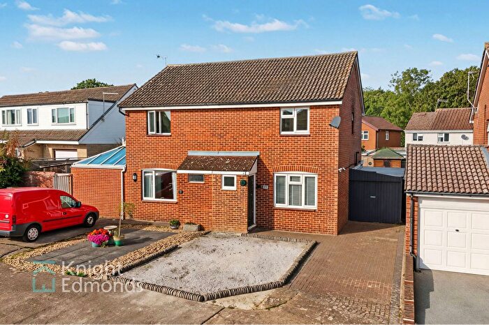 3 Bedroom Semi Detached House To Rent In Linden Road, Coxheath, ME17