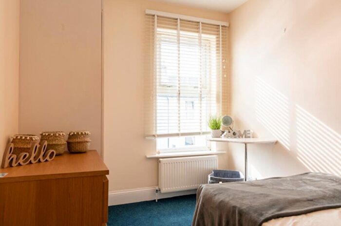 1 Bedroom House To Rent In Courtenay Street, Cheltenham, GL50