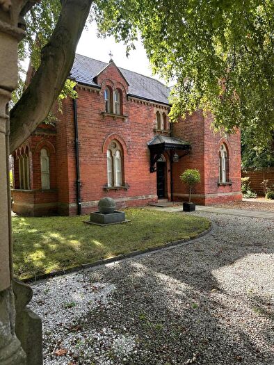 2 Bedroom Character Property For Sale In Mansfield Road, Arnold, Nottingham, NG5