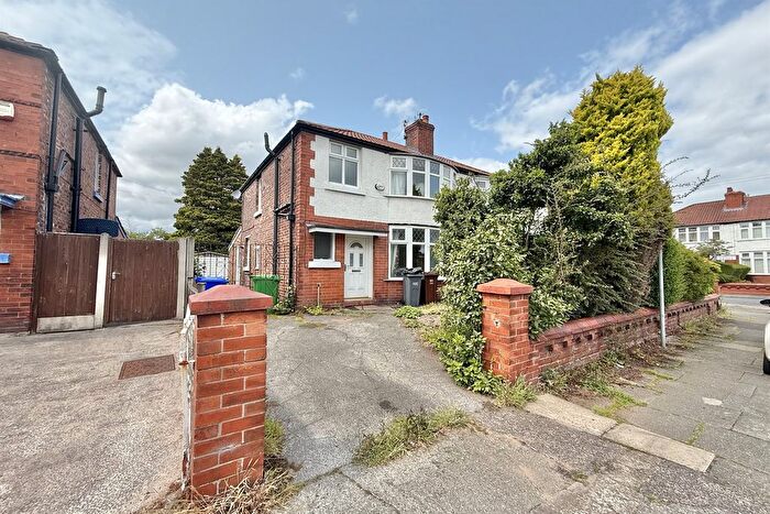 3 Bedroom Semi-Detached House To Rent In Cottonfield Road, Manchester, M20