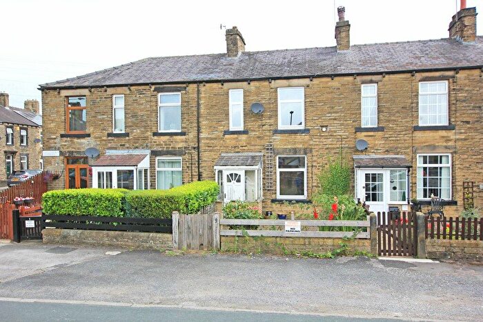 2 Bedroom Terraced House For Sale In Alexandra Court, Skipton, BD23