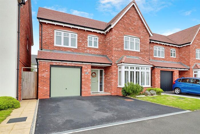 4 Bedroom Detached House For Sale In Leaman Road, Haslington, Crewe, CW1