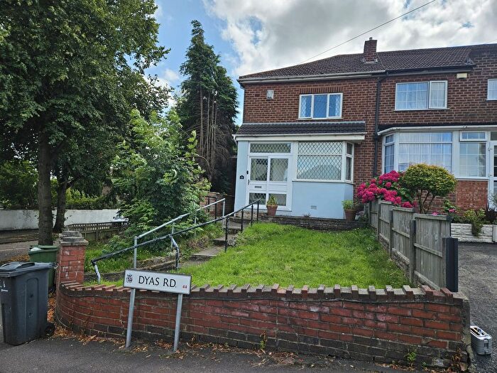 2 Bedroom End Of Terrace House To Rent In Dyas Road, Birmingham, B44