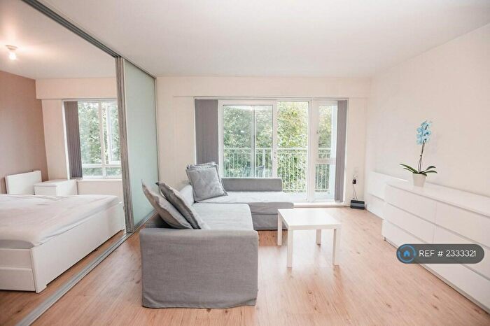 1 Bedroom Flat To Rent In Arctic House, London, NW9