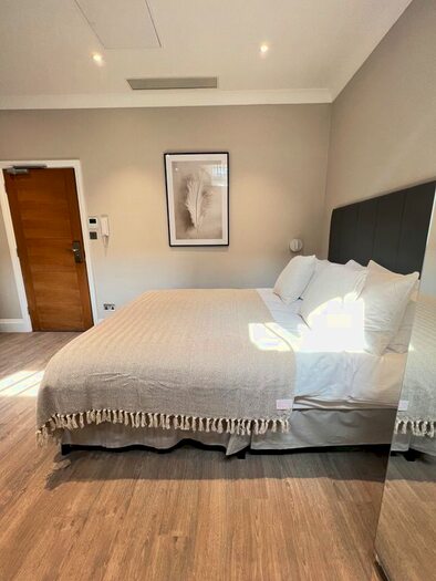 Studio To Rent In Courtfield Gardens, Earls Court, SW5