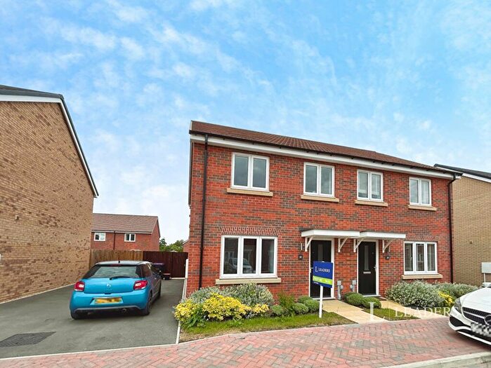 3 Bedroom Semi-Detached House To Rent In Marriott Road, Bourne, Lincolnshire, PE10
