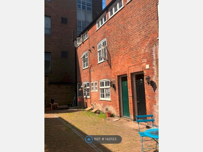 3 Bedroom End Of Terrace House To Rent In Lincoln Street, Nottinghamshire, NG1