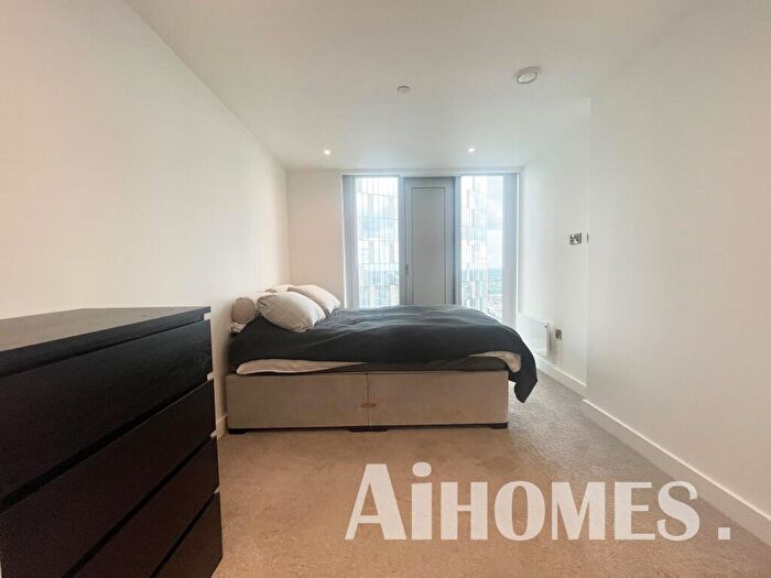 2 Bedroom Flat For Sale In Elizabeth Tower, Chester Road, Manchester, M15