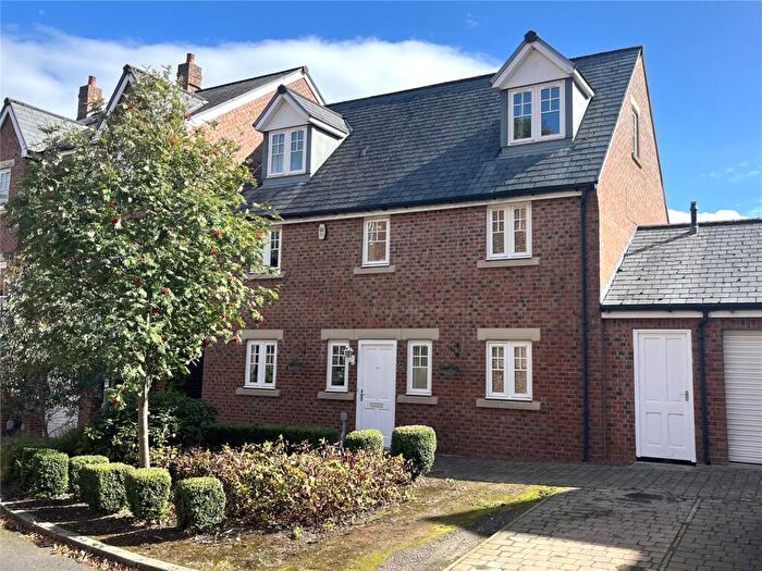 6 Bedroom Link Detached House For Sale In Bowman Drive, Hexham, Northumberland, NE46