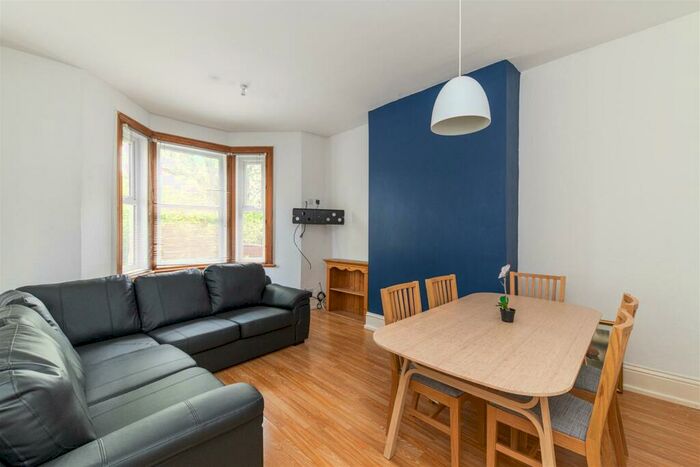 5 Bedroom Terraced House To Rent In First Avenue, Heaton, Newcastle Upon Tyne, NE6