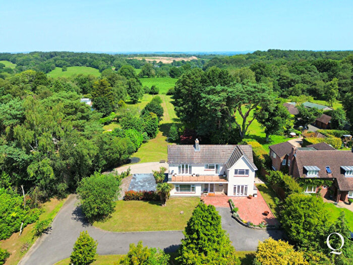 5 Bedroom Detached House For Sale In Rushall Lane, Lytchett Matravers, Poole, BH16