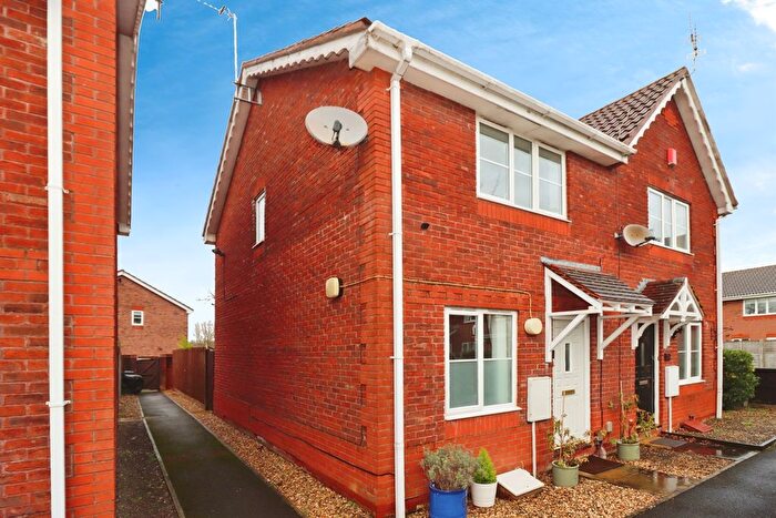 2 Bedroom Semi Detached House For Sale In Rushy Way, Emersons Green, Bristol, BS16
