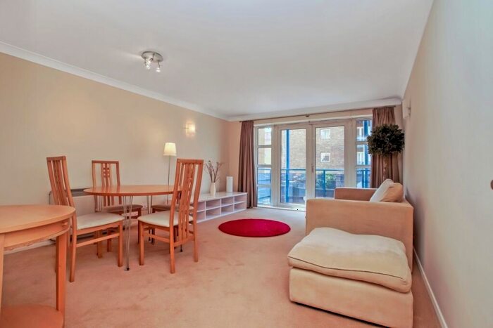 1 Bedroom Flat To Rent In Unicorn Building, Jardine Road, London, E1W