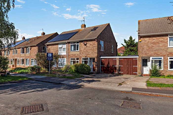3 Bedroom Semi-Detached House For Sale In The Peacheries, Chichester, PO19