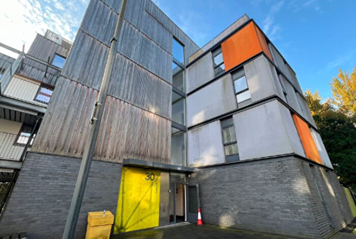 Flat To Rent In , Westfield Avenue, EH11