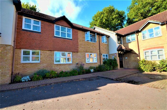 1 Bedroom Flat To Rent In Smallfield, Horley RH6