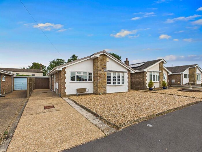 2 Bedroom Detached Bungalow For Sale In Roman Way, Horncastle, LN9