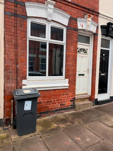 2 Bedroom Terraced House To Rent In Hawthorne Street, Leicester, LE3