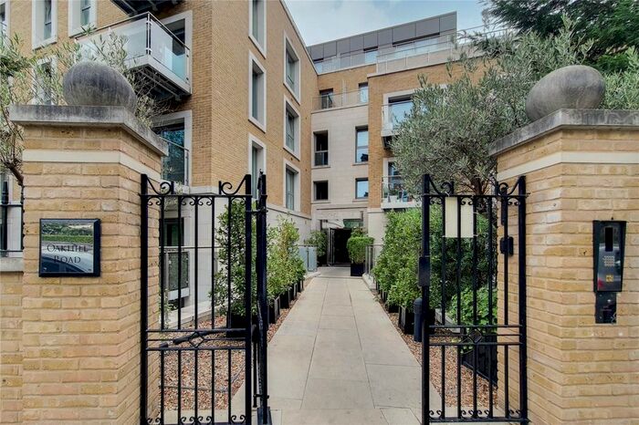 2 Bedroom Flat To Rent In Oakhill Road, London, SW15