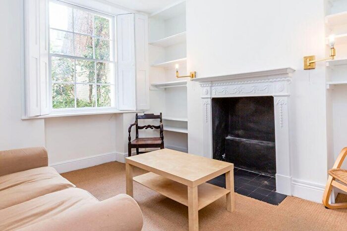 1 Bedroom Flat To Rent In Mornington Terrace, Camden / Regents Park, NW1