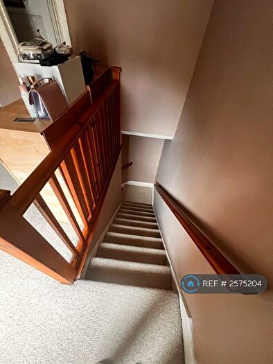 1 Bedroom Flat To Rent In Reading, Reading, RG30