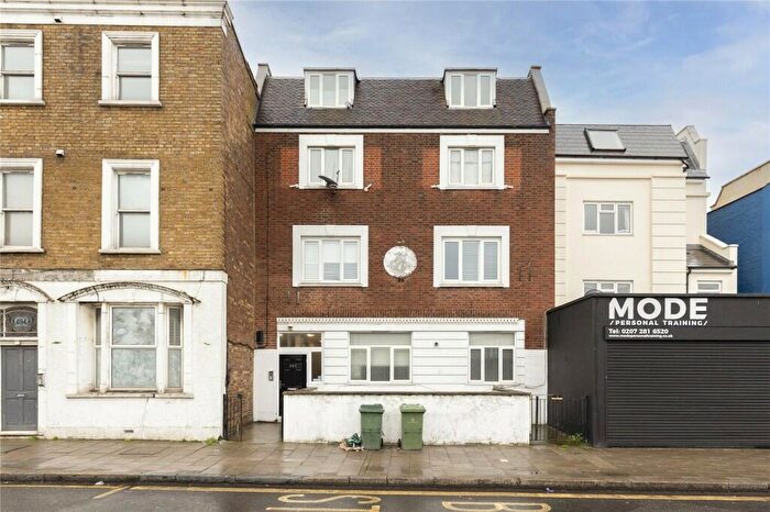 3 Bedroom Flat To Rent In Hornsey Road, London, N19