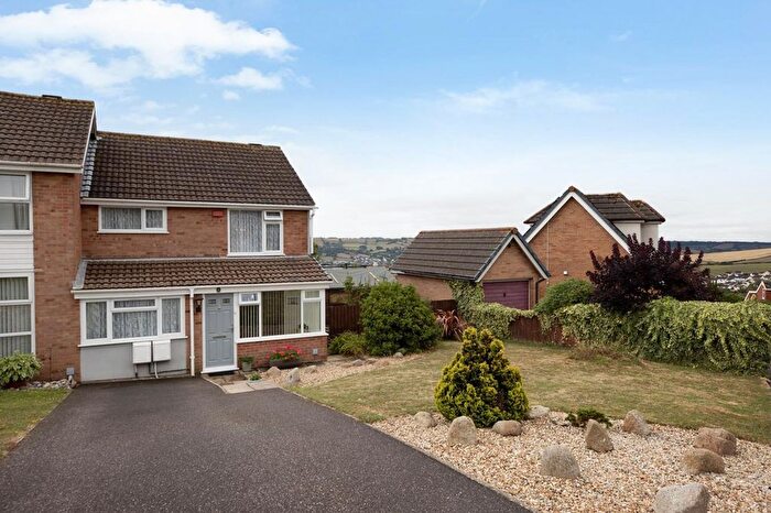 3 Bedroom Semi-Detached House For Sale In Drake Avenue, Teignmouth, TQ14