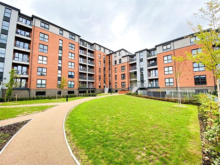 1 Bedroom Flat For Sale In Silver Street, Reading, Berkshire, RG1