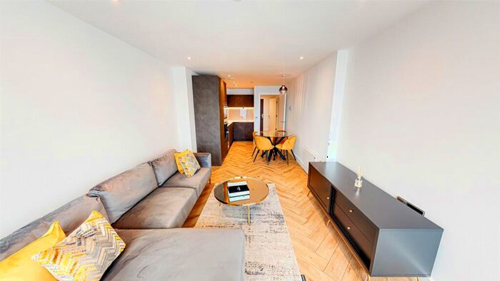 1 Bedroom Apartment To Rent In Elizabeth Tower, Crown Street, Manchester, M15