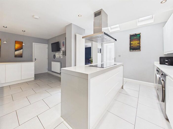 3 Bedroom Semi-detached House For Sale In Grisedale Close, Longlevens, Gloucester, GL2