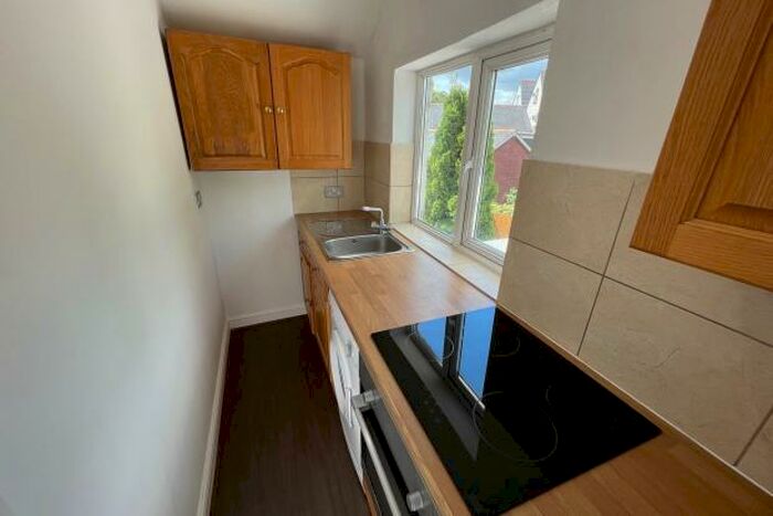 1 Bedroom Flat To Rent In Conway Road - Pontcanna, CF11
