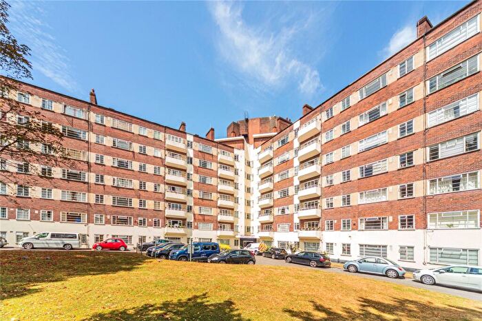 2 Bedroom Apartment For Sale In Northwood Hall, Hornsey Lane, N6