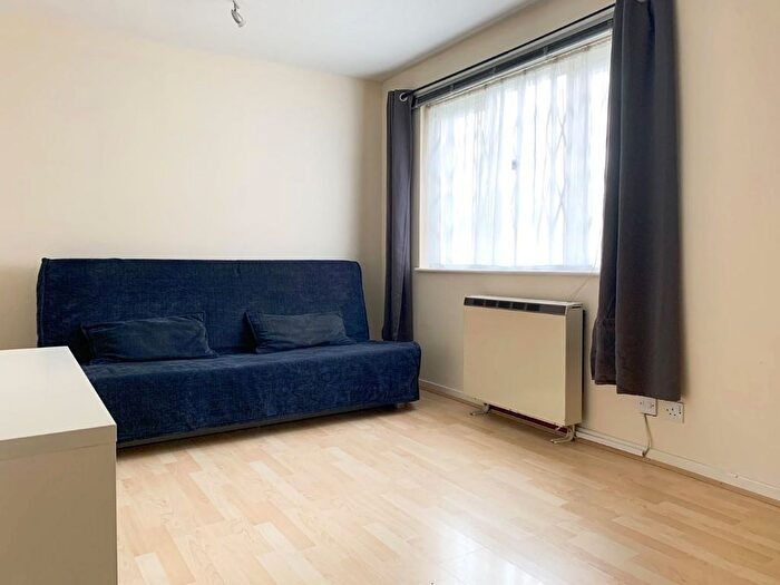 Studio To Rent In Mansell Road, London, W3