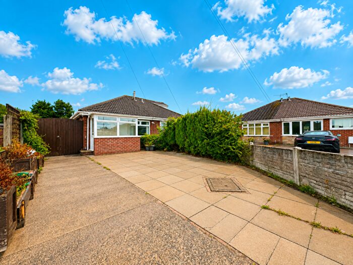 1 Bedroom Bungalow For Sale In Pavey Close, South Shore, FY4