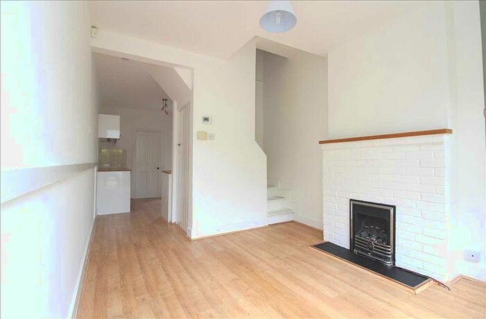 3 Bedroom End Of Terrace House To Rent In High Street, Leigh-On-Sea, SS9