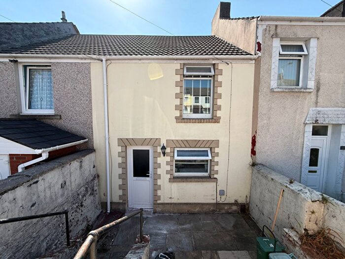 2 Bedroom Terraced House For Sale In Penfilia Road, Swansea, SA5