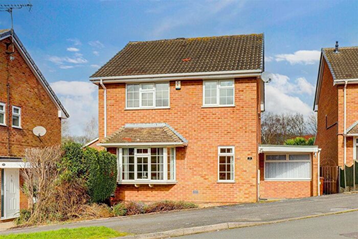 4 Bedroom Detached House For Sale In Grampian Drive, Arnold, Nottinghamshire, NG5