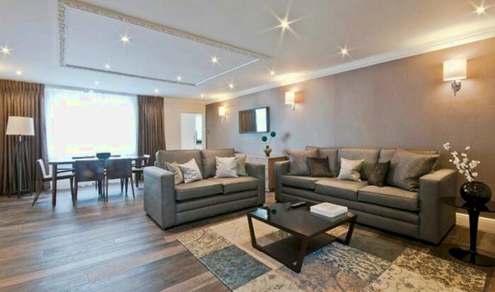 2 Bedroom Flat To Rent In Queen's Gate, South Kensington, London, SW7