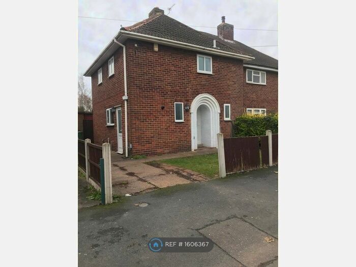 3 Bedroom Semi-Detached House To Rent In Trinity Road, Retford, DN22