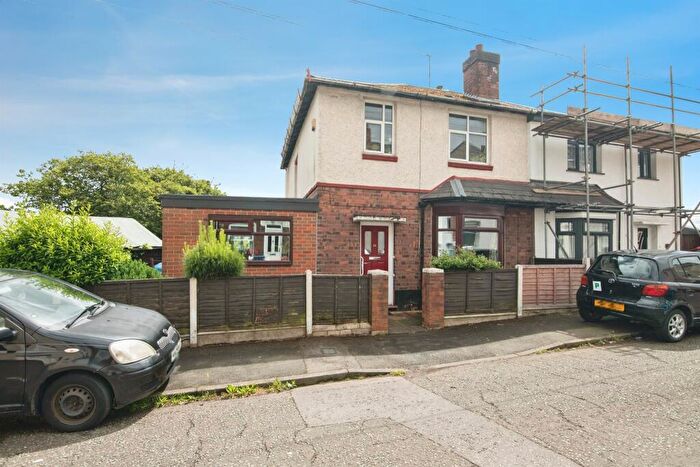 3 Bedroom Semi Detached House For Sale In Hellier Street, Dudley, DY2