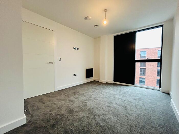 1 Bedroom Apartment To Rent In Castleward Boulevard, Derby, DE1