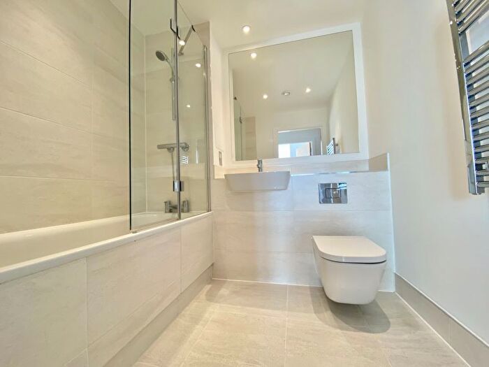 3 Bedroom Flat To Rent In Uncinia House, Alderney Close Colindale Gardens, NW9